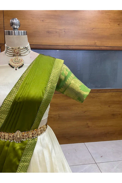 దక్షిణ భారత పండుగ సాంప్రదాయ హాఫ్ చీర (ఛవి) 