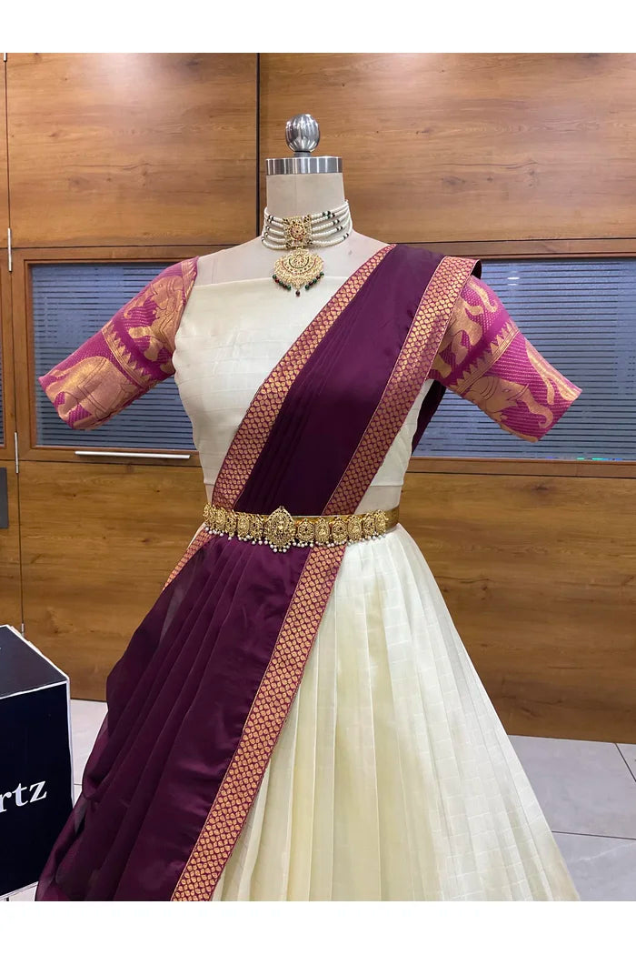 దక్షిణ భారత పండుగ సాంప్రదాయ హాఫ్ చీర (ఛవి) 