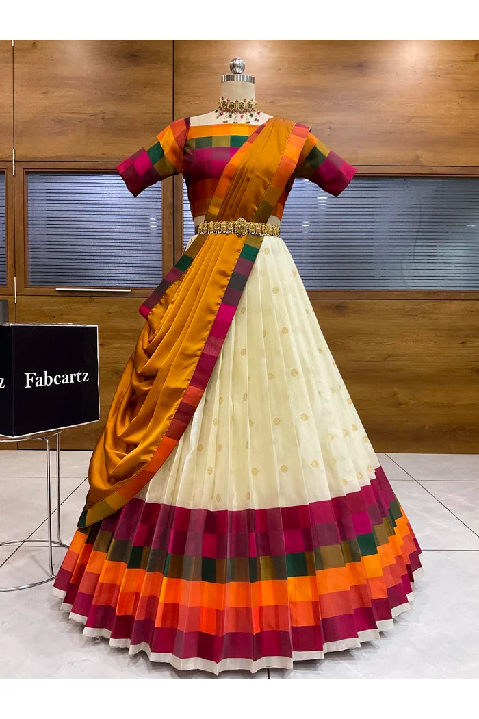 దక్షిణ భారత పండుగ సాంప్రదాయ హాఫ్ చీర (ఛవి) 