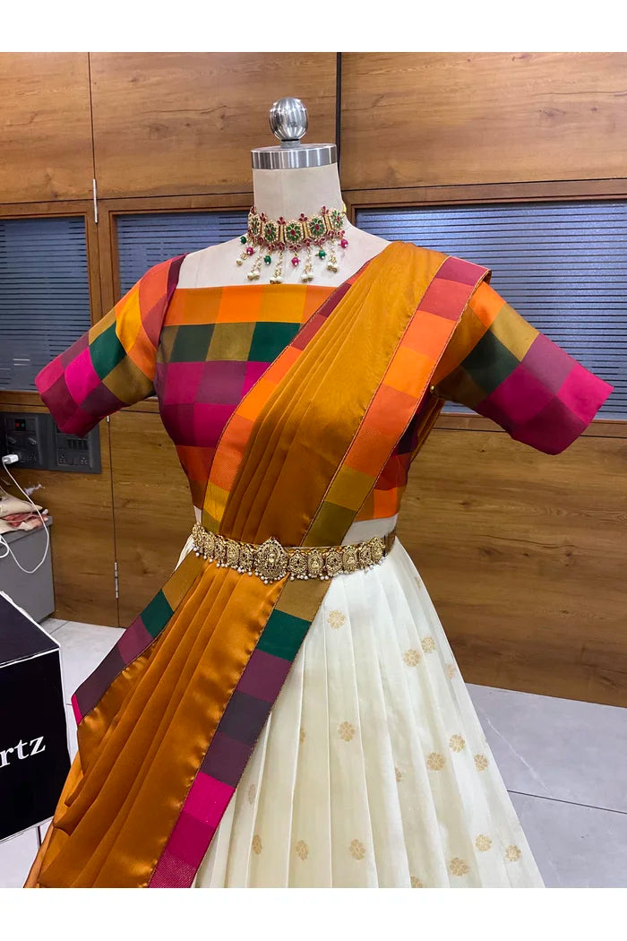 దక్షిణ భారత పండుగ సాంప్రదాయ హాఫ్ చీర (ఛవి) 