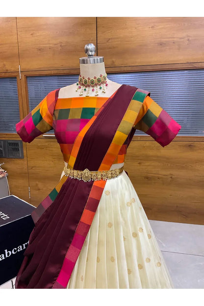 దక్షిణ భారత పండుగ సాంప్రదాయ హాఫ్ చీర (ఛవి) 