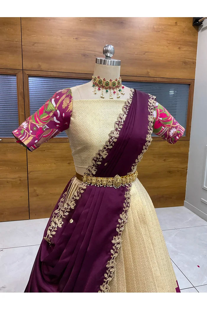 దక్షిణ భారత పండుగ సాంప్రదాయ హాఫ్ చీర (ఛవి) 