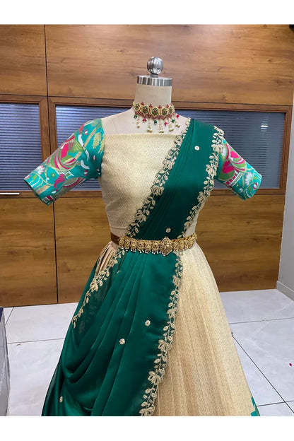 దక్షిణ భారత పండుగ సాంప్రదాయ హాఫ్ చీర (ఛవి) 
