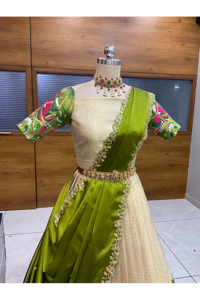 దక్షిణ భారత పండుగ సాంప్రదాయ హాఫ్ చీర (ఛవి) 