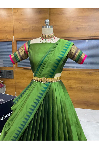 దక్షిణ భారత పండుగ సాంప్రదాయ హాఫ్ చీర (ఛవి) 