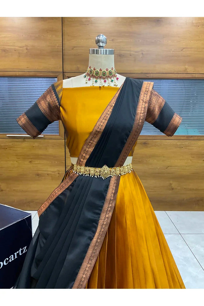 దక్షిణ భారత పండుగ సాంప్రదాయ హాఫ్ చీర (ఛవి) 
