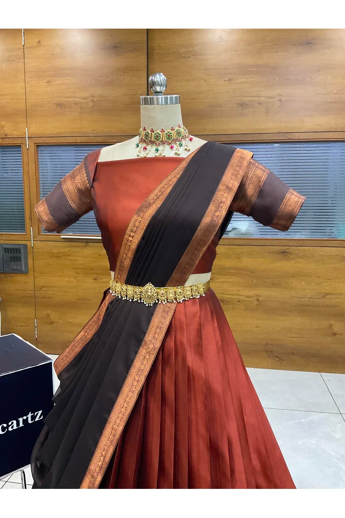 దక్షిణ భారత పండుగ సాంప్రదాయ హాఫ్ చీర (ఛవి) 