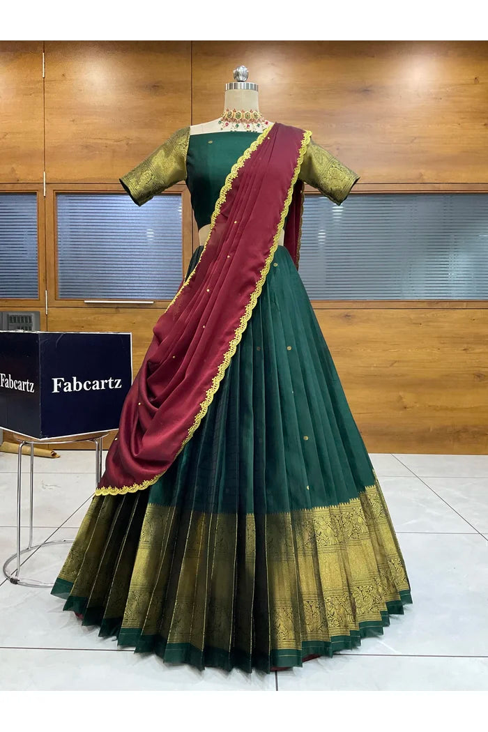 దక్షిణ భారత పండుగ సాంప్రదాయ హాఫ్ చీర (ఛవి) 