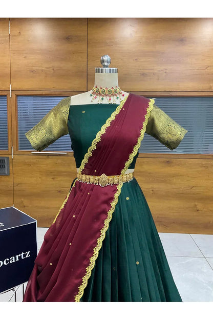 దక్షిణ భారత పండుగ సాంప్రదాయ హాఫ్ చీర (ఛవి) 