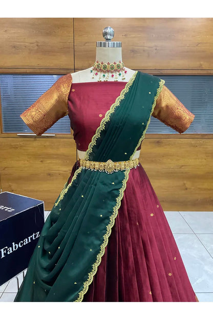 దక్షిణ భారత పండుగ సాంప్రదాయ హాఫ్ చీర (ఛవి) 