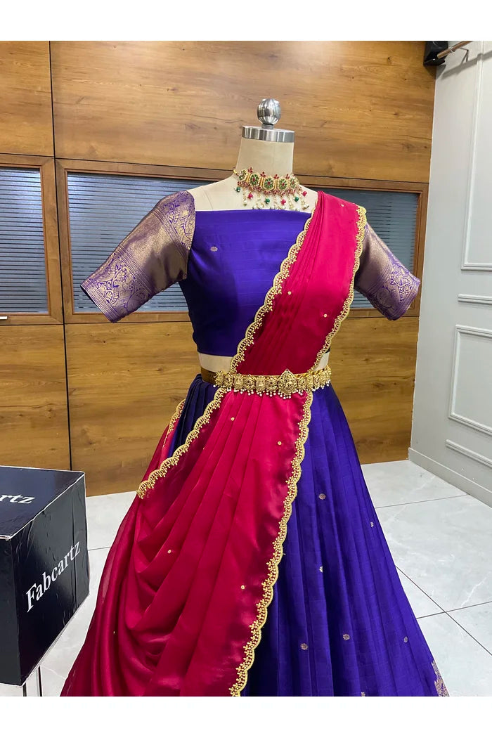 దక్షిణ భారత పండుగ సాంప్రదాయ హాఫ్ చీర (ఛవి) 