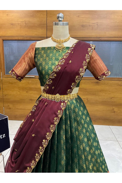 దక్షిణ భారత పండుగ సాంప్రదాయ హాఫ్ చీర (ఛవి) 