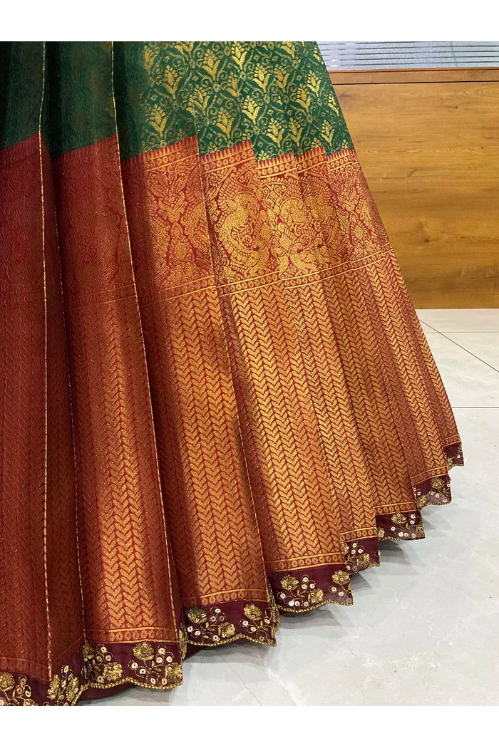 దక్షిణ భారత పండుగ సాంప్రదాయ హాఫ్ చీర (ఛవి) 