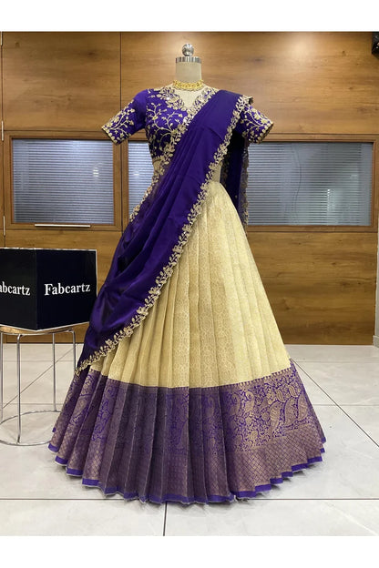 దక్షిణ భారత పండుగ సాంప్రదాయ హాఫ్ చీర (ఛవి) 