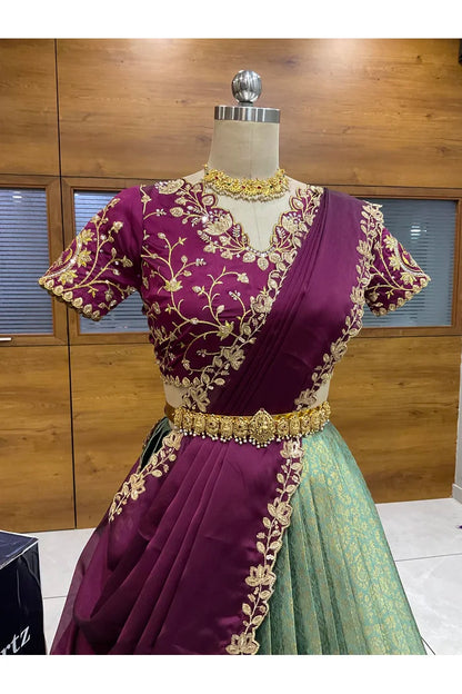 దక్షిణ భారత పండుగ సాంప్రదాయ హాఫ్ చీర (ఛవి) 