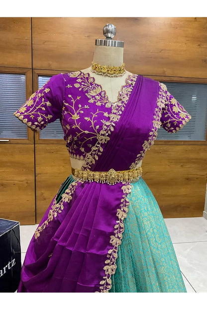 దక్షిణ భారత పండుగ సాంప్రదాయ హాఫ్ చీర (ఛవి) 