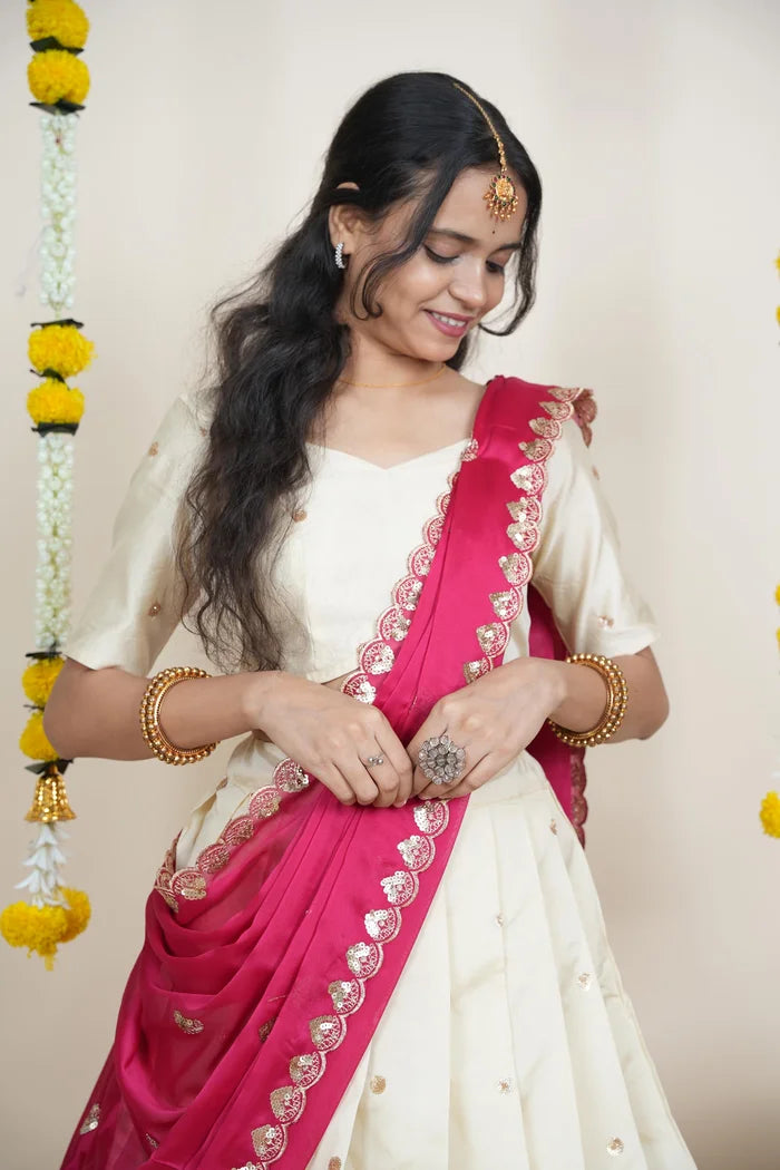 దక్షిణ భారత పండుగ సాంప్రదాయ హాఫ్ చీర (ఛవి) 